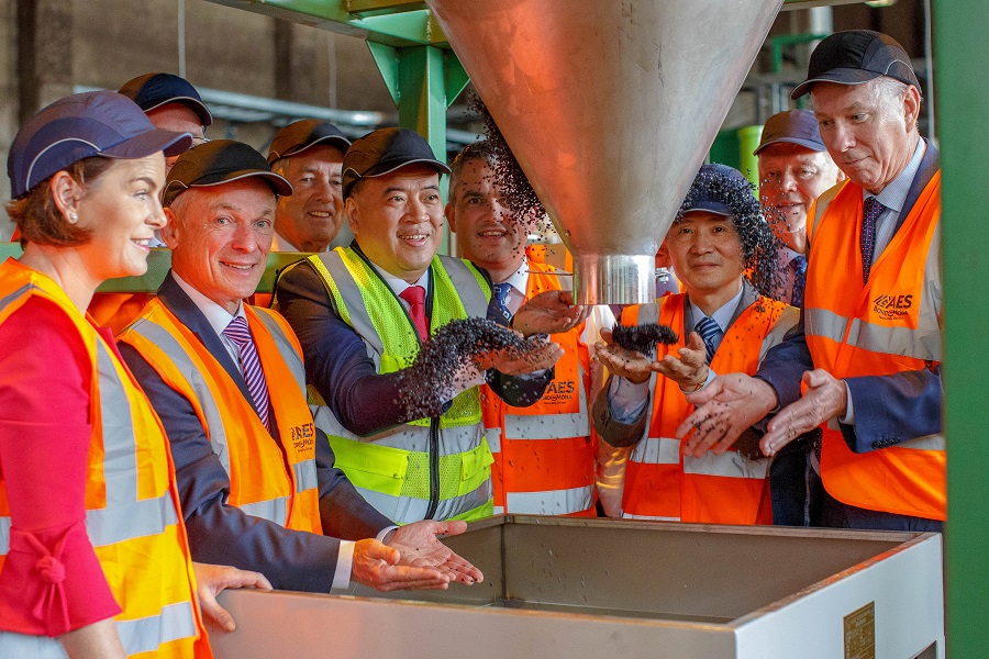 Bord na Móna launches new plastics recycling plant in Co. Tipperary, installed by Turmec